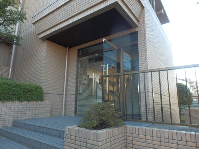 3/5 エントランス