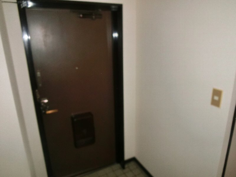 22/30 エントランス