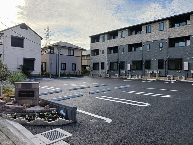 2/8 駐車場