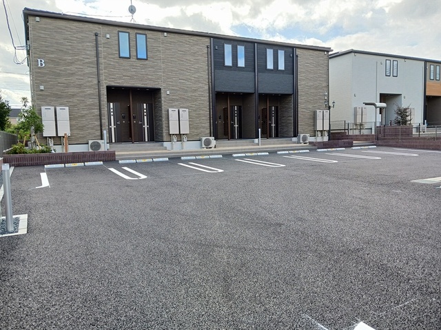 2/8 駐車場