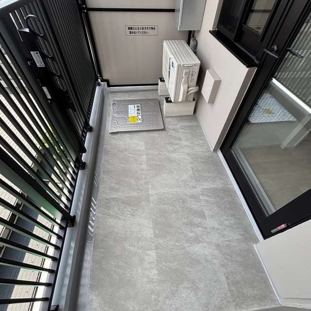 18/21 バルコニー