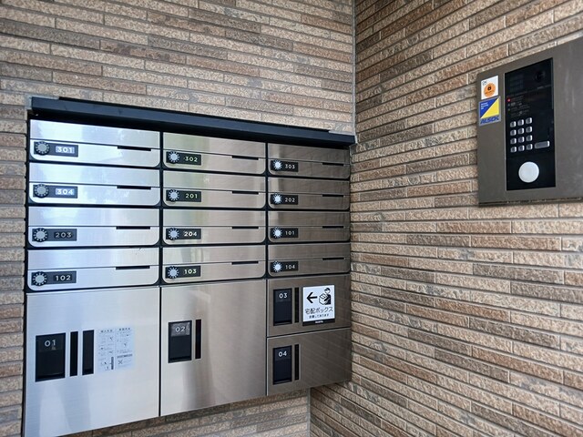 15/25 エントランス