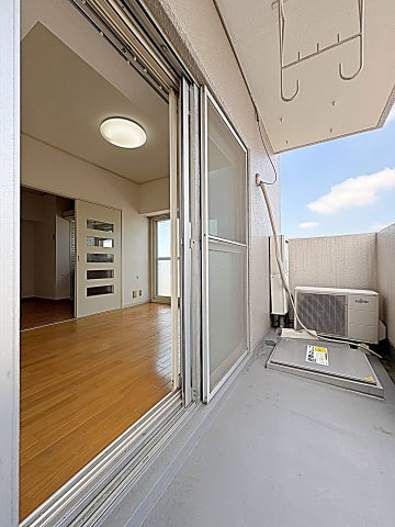 16/30 バルコニー