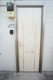 2/2 エントランス