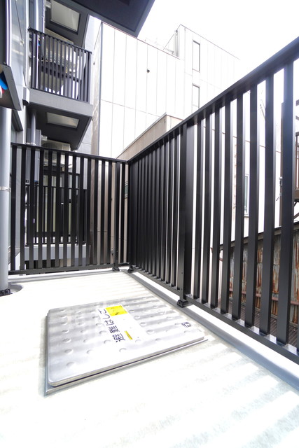 25/30 バルコニー