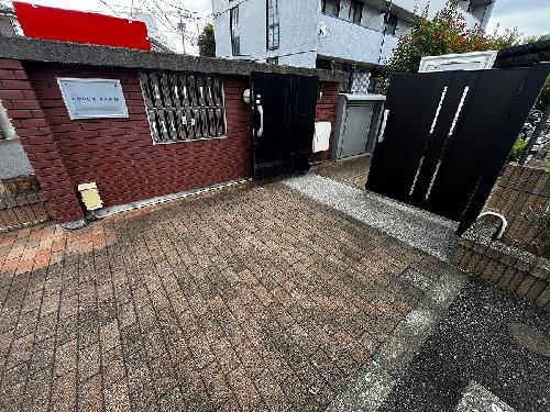 9/11 エントランス