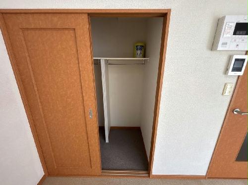 14/14 エントランス