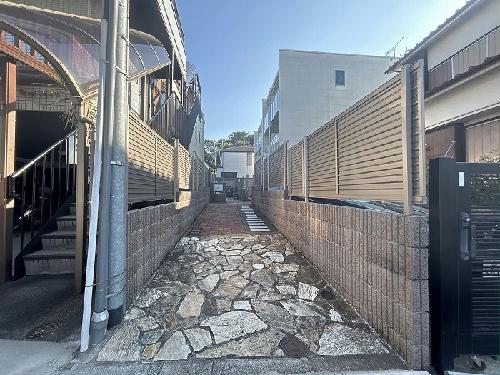 14/21 エントランス