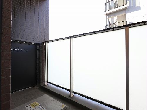 14/22 エントランス