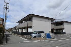 15/23 エントランス