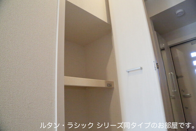 14/20 エントランス