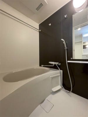 13/24 浴室
