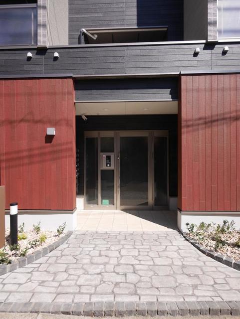 2/11 エントランス