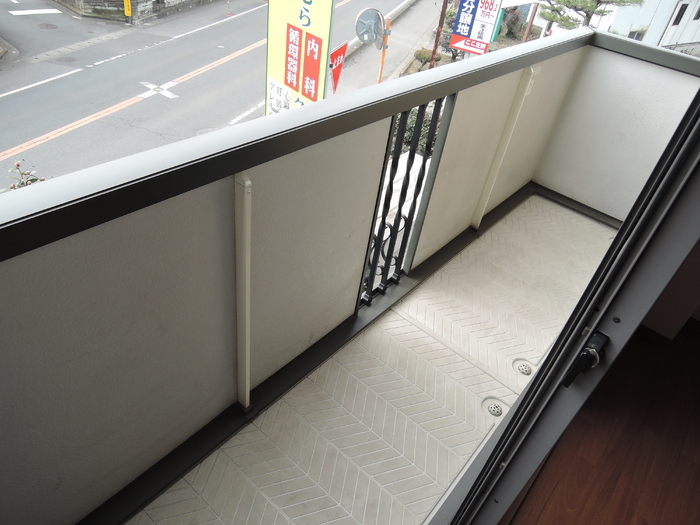 14/28 バルコニー