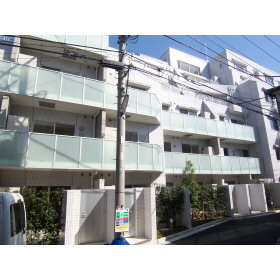 四谷デュープレックスＤＲの外観