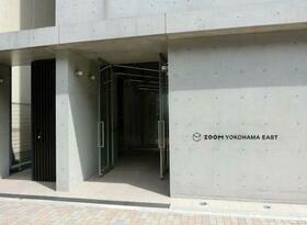 15/15 エントランス