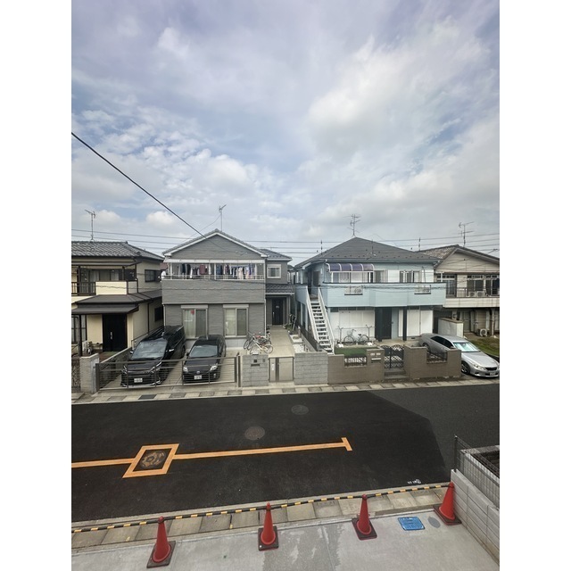 16/22 エントランス