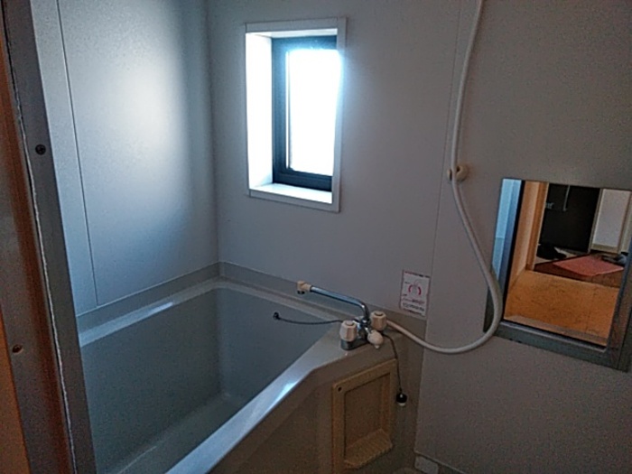 8/16 浴室