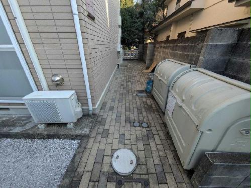 14/14 エントランス