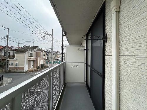 2/3 エントランス