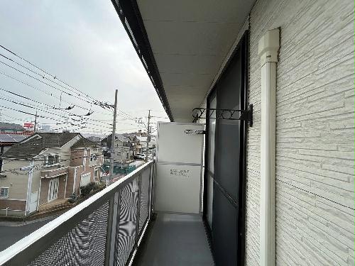 13/22 エントランス