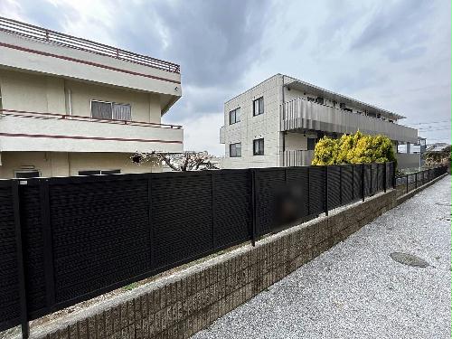 13/14 エントランス