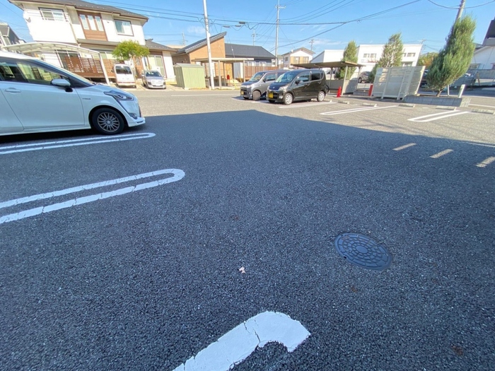 17/24 駐車場