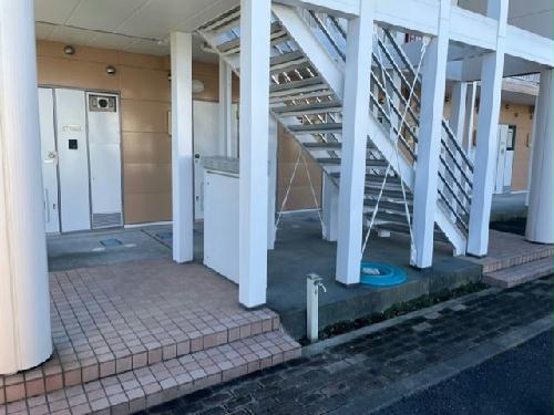 14/14 エントランス