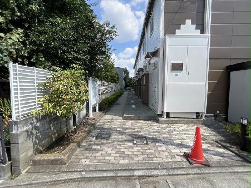 2/2 エントランス