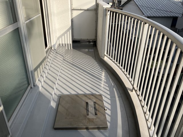 15/23 バルコニー