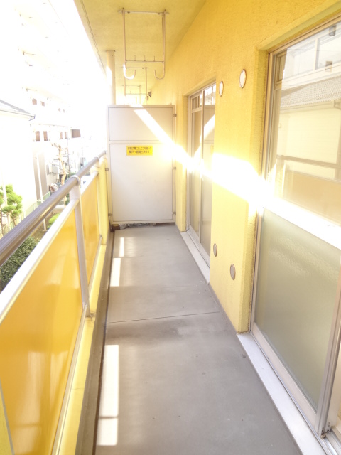 16/28 バルコニー
