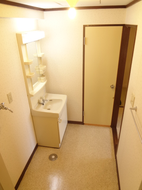 15/28 洗面