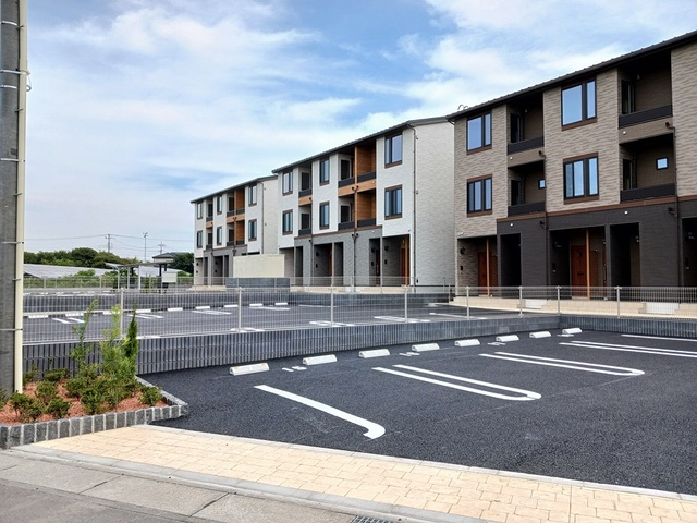 2/8 駐車場