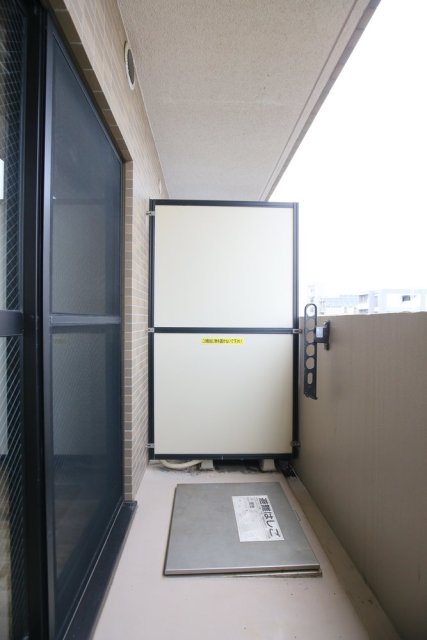 14/27 バルコニー