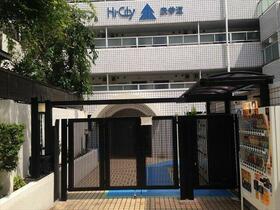 18/18 エントランス