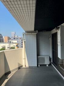 13/16 バルコニー