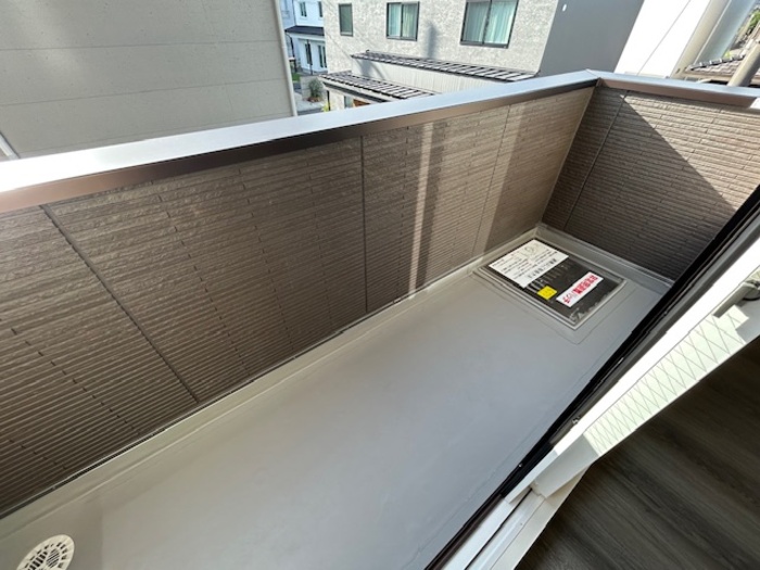 16/22 バルコニー