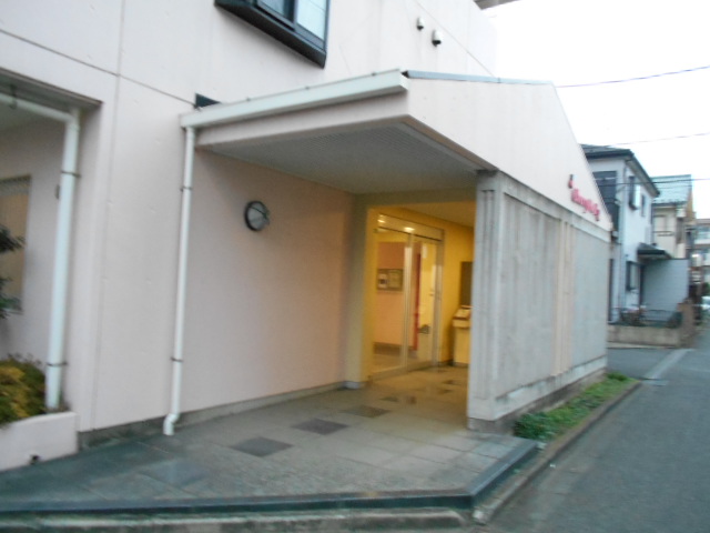 22/25 エントランス