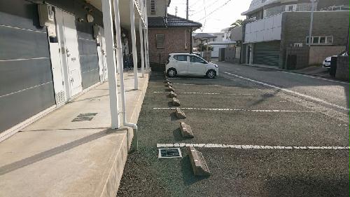 14/16 駐車場