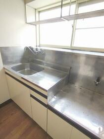 16/16 エントランス