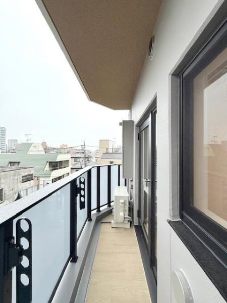 21/30 バルコニー