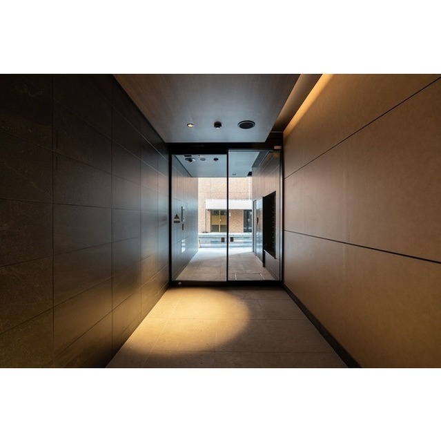 19/24 エントランス