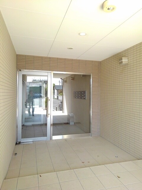 14/20 エントランス