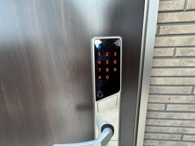 17/25 エントランス