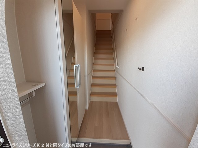 ソレイユＳの玄関