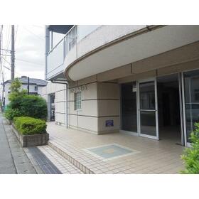 16/16 エントランス