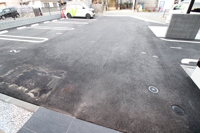 20/20 駐車場