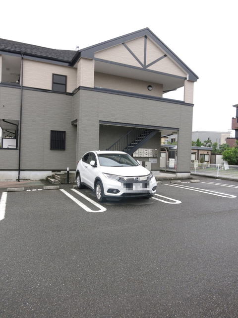 14/20 駐車場