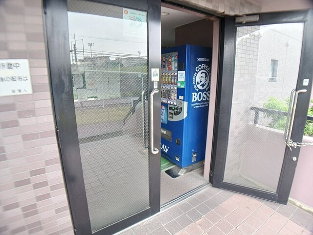 14/20 エントランス