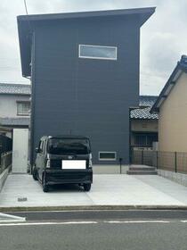 豊岡町４０番貸家の外観